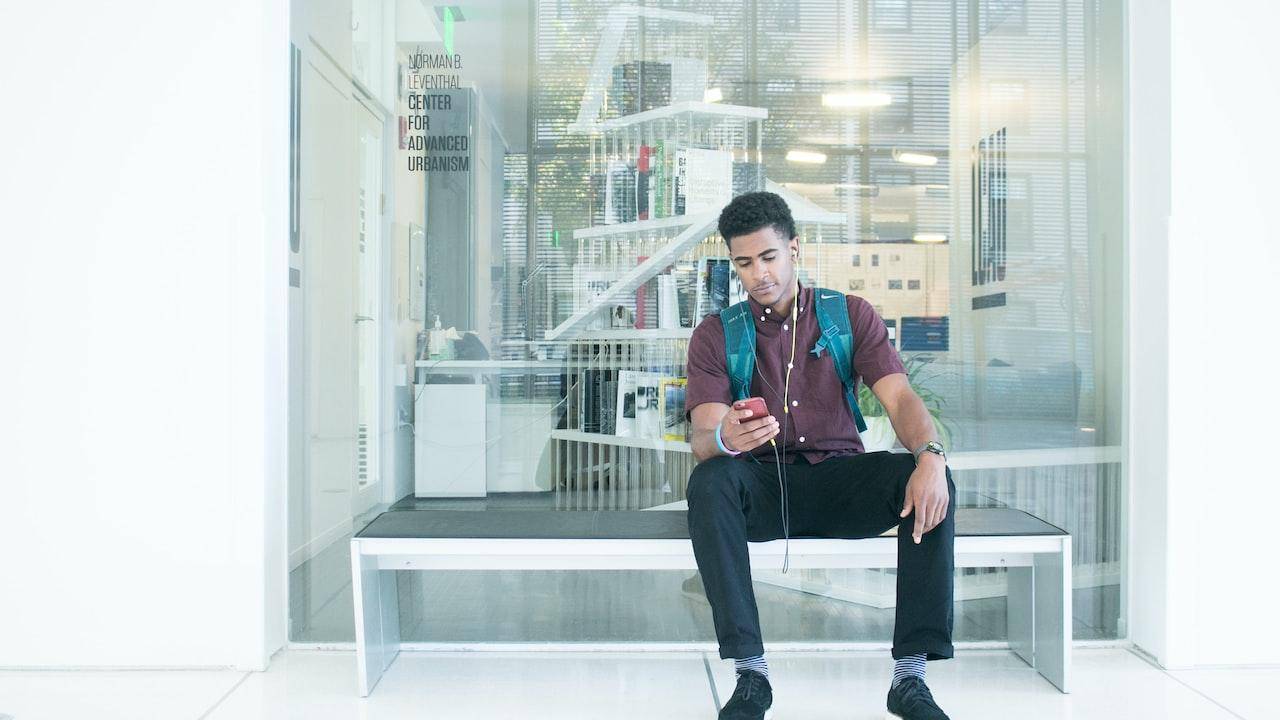 Welches Mobiltelefon Ist Das Beste Im 15000-Bereich in Pakistan?