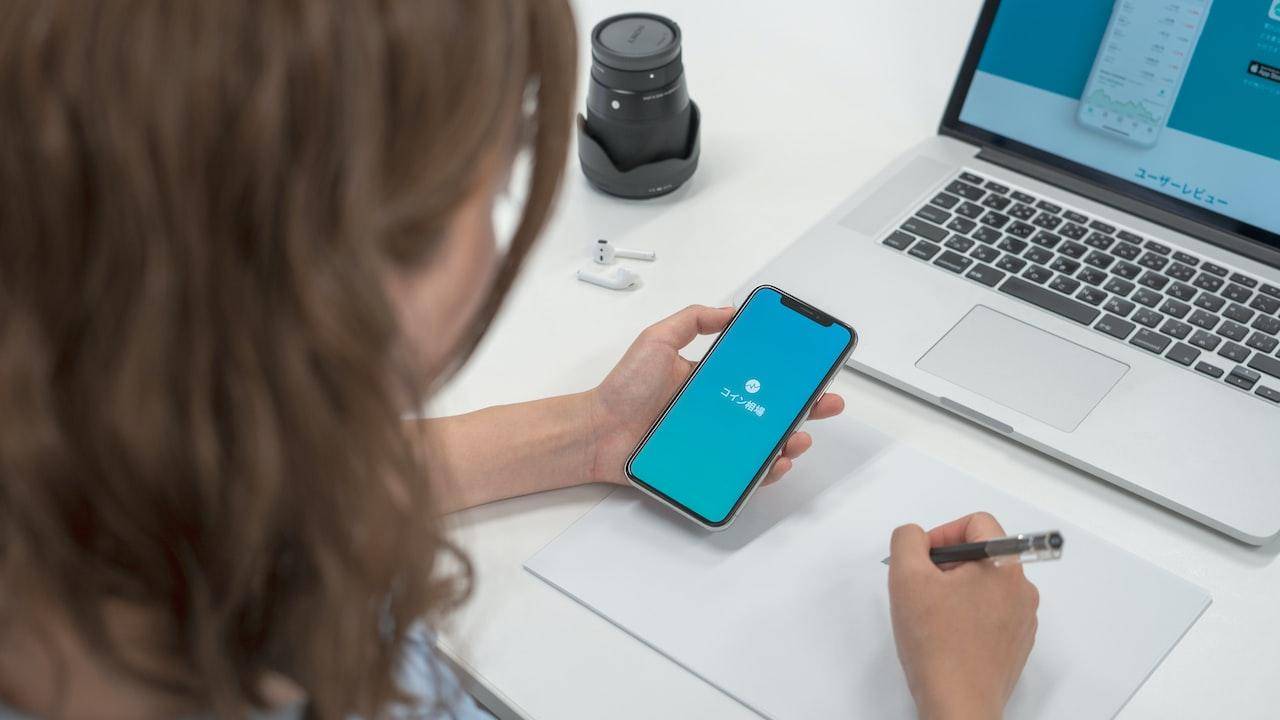 Wie Funktioniert Ein Headset Am Telefon?