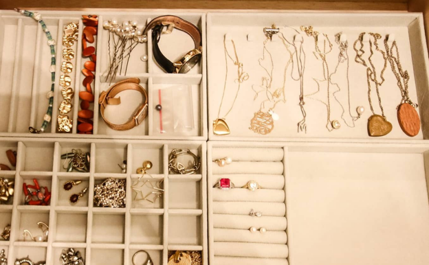 jewelry organizer