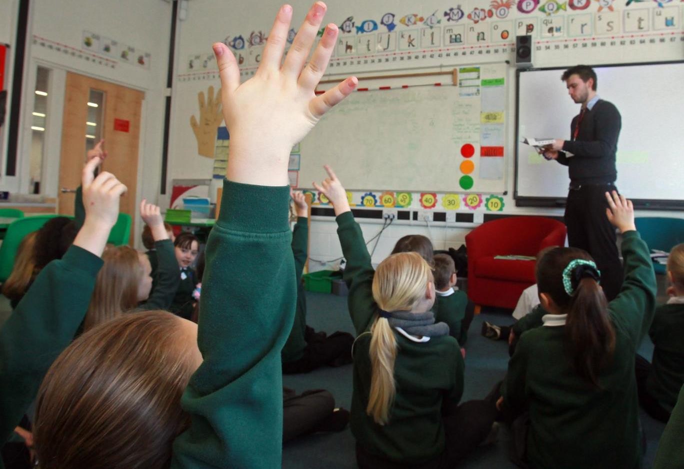 基于曼彻斯特研究的教师指导即将在小学中推出