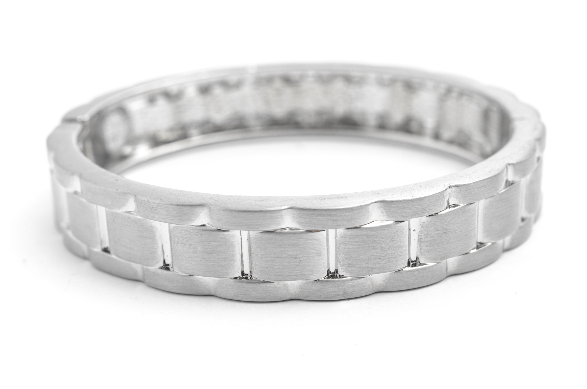 simple silver bracelet