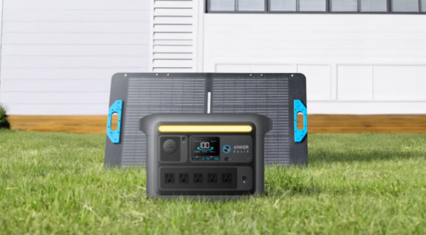 Portable Solar Battery Packs for Travel & Emergencies