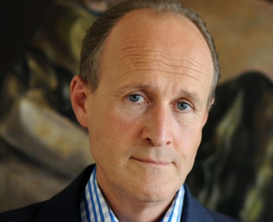 彼得·巴扎尔杰特爵士受聘为曼彻斯特大学荣誉教授