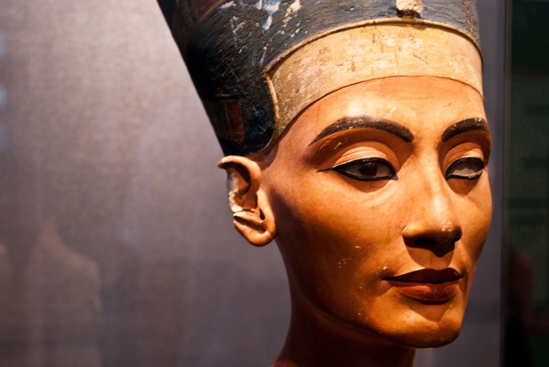 埃及著名 Egyptologist 称尼弗蒂蒂不是法老