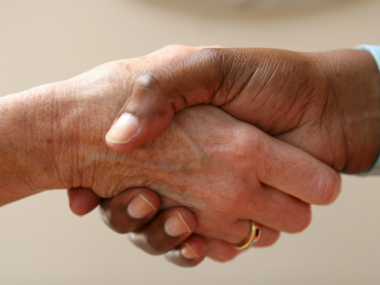 雇主应报告残障薪资差距：伦敦政治经济学院新报告