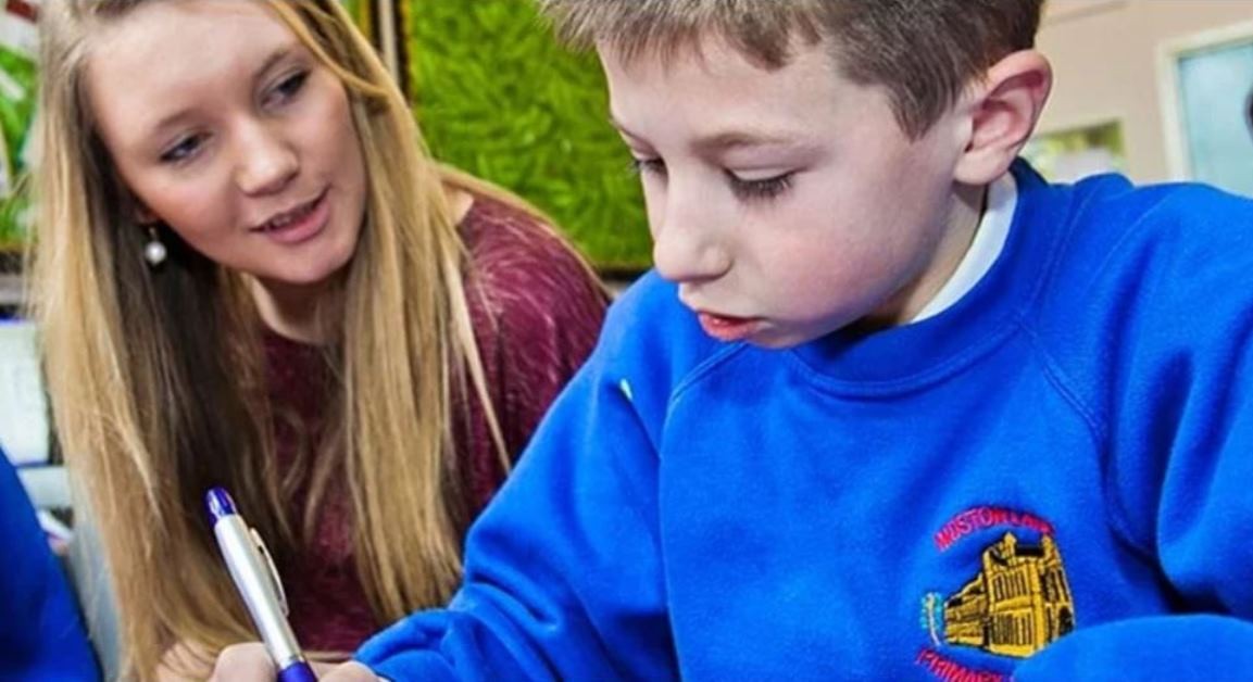 助学计划取得了对于弱势学生非常成功的效果