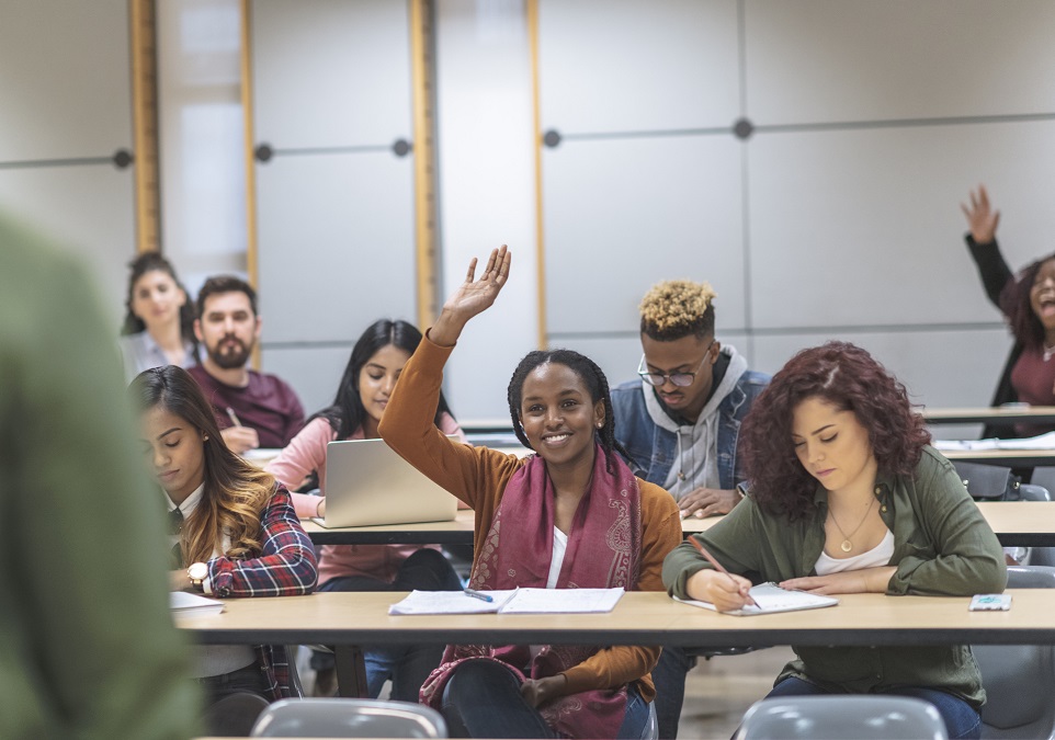 测量人们对社会问题态度的新尺度