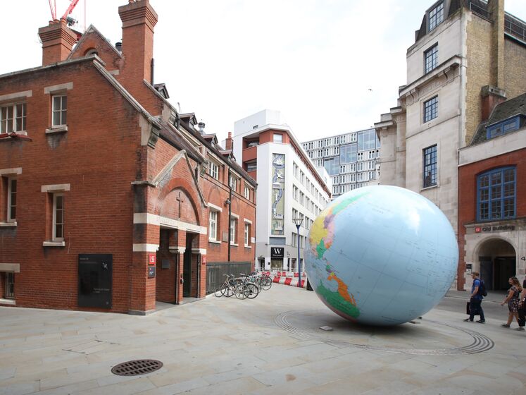 伦敦政治经济学院（LSE）跻身全球大学一流行列