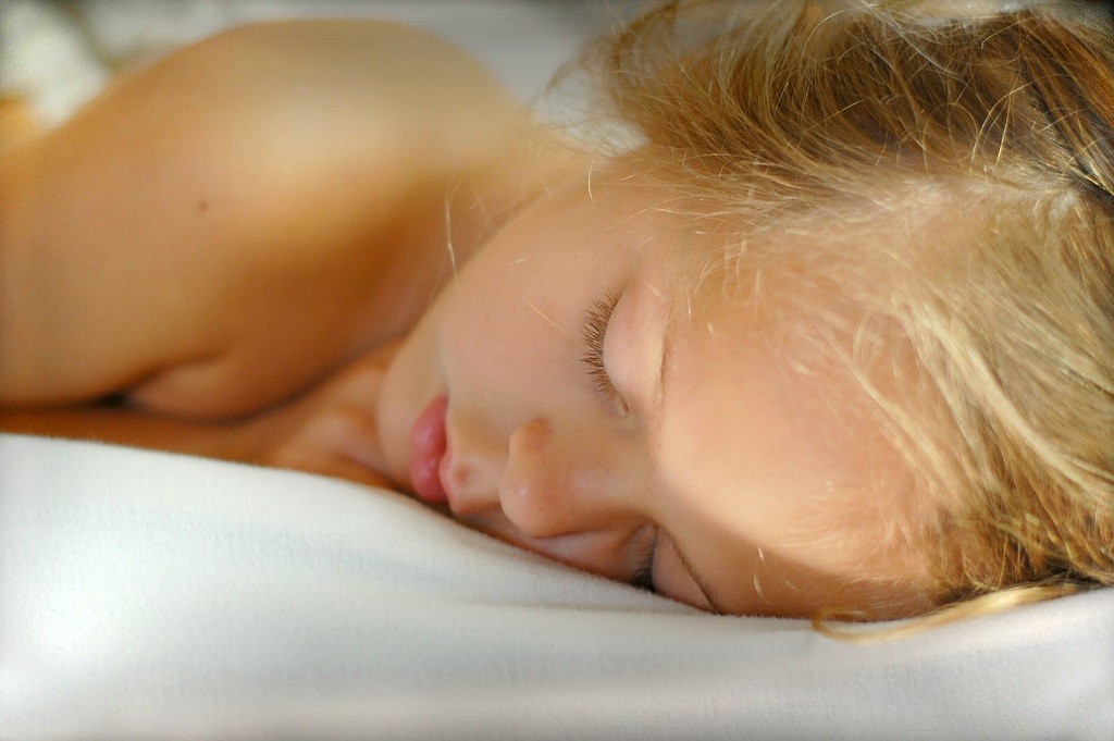遗传学研究发现睡眠障碍与不安腿综合征、精神分裂症和肥胖的关联