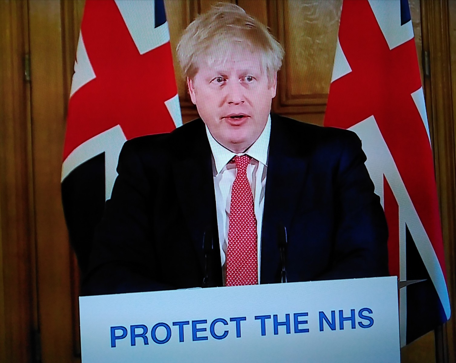 专家呼吁拒绝仅基于年龄的冠状病毒政策