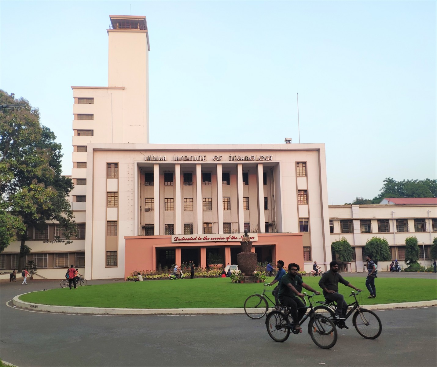 曼彻斯特大学和印度理工学院卡拉格普尔校合作启动印英双博士项目
