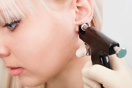 ear piercing procedure 1