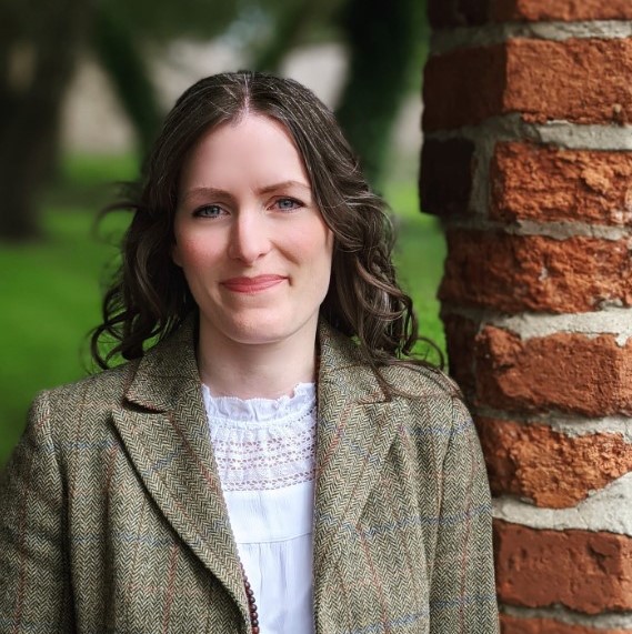 诺丁汉研究员因对早期基督教和犹太圣经文献的“开创性”研究而荣获享誉全球的重要奖项