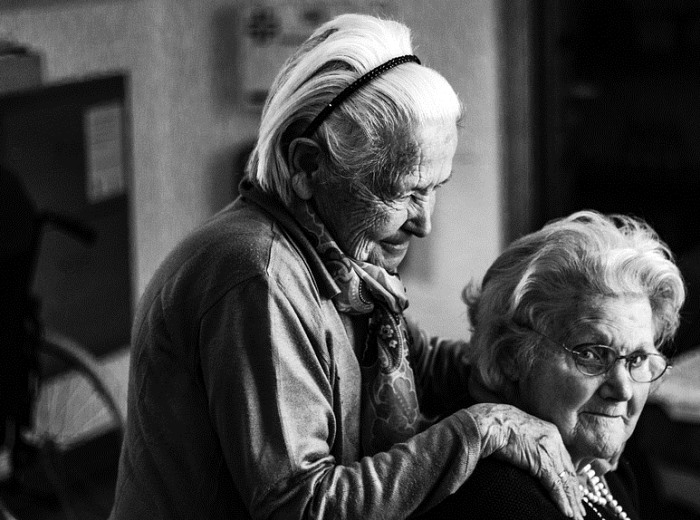 伦敦政治经济学院研究发现：实现规模化提供预先护理规划支持的有望途径