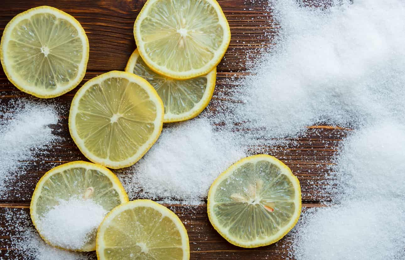 salt with lemon slices