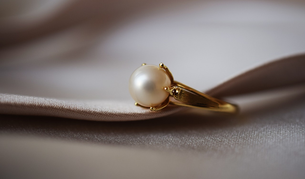 pearl ring