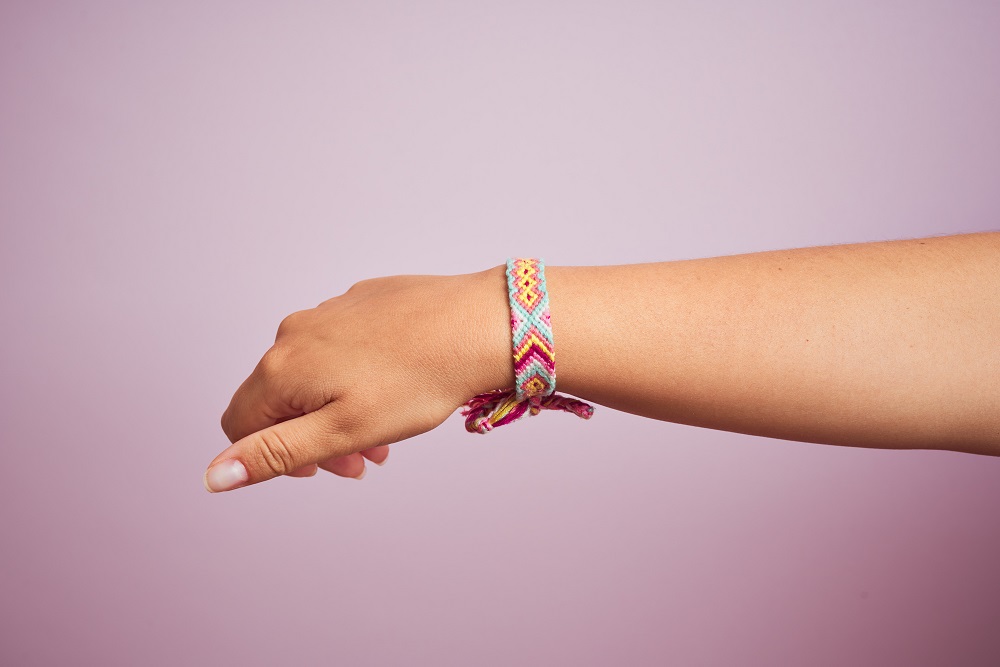 colorful knot bracelet