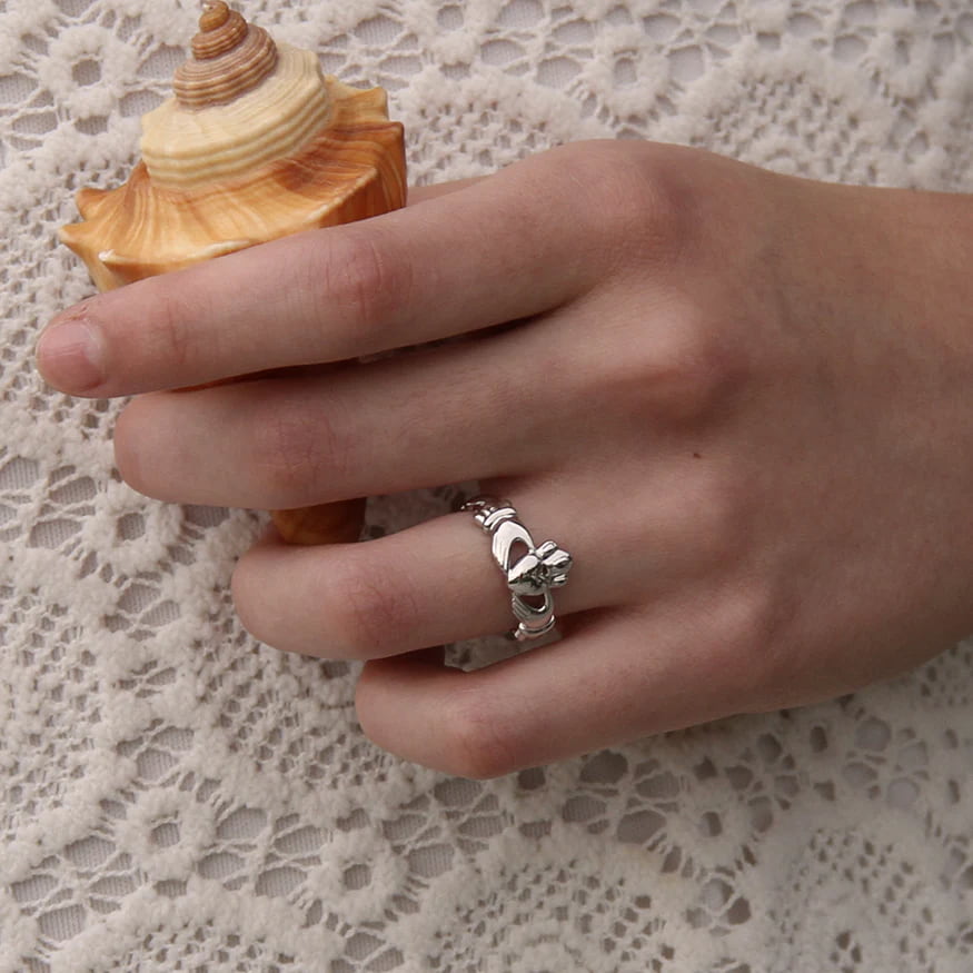 claddagh ring for engagement