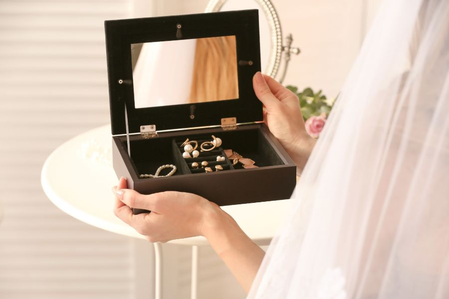 jewelry box