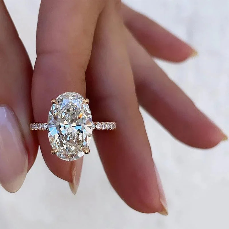 moissanite engagement ring