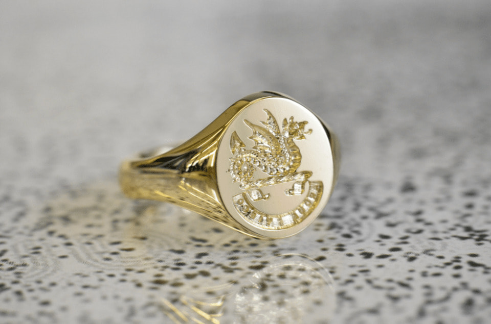 signet ring