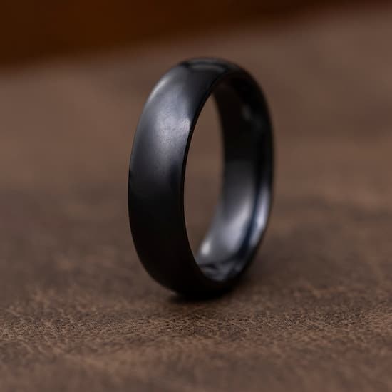 black tungsten rings